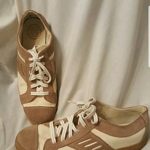 Diesel Shoes | Diesel Icona Must Fashion Sneaker Oxford 11 M | Color: Cream/Tan | Size: 11 | Ejostling's Closet